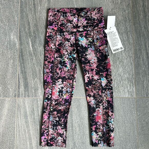 NWT Lululemon Fast & Free High-Rise Crop 19" Running Legging Black Pink Floral 4 - Picture 3 of 16